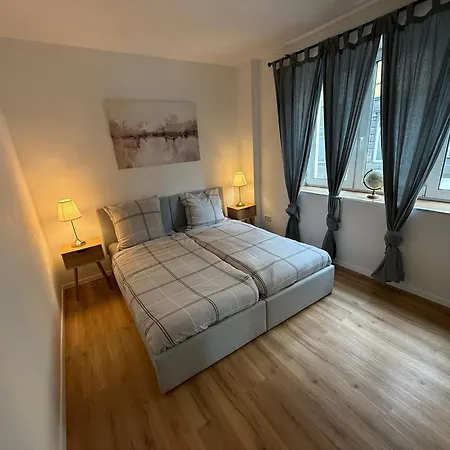 Neu - For 6 In Hagen- Direct Parking! A45 - A1 - A46 Richtung Dortmund Netflix - Wifi, Fully-automatic-coffemashine, Kitchen, Netflix, Apartment