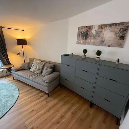 Apartment Neu - For 6 In Hagen- Direct Parking! A45 - A1 - A46 Richtung Dortmund Netflix - Wifi, Fully-automatic-coffemashine, Kitchen, Netflix,