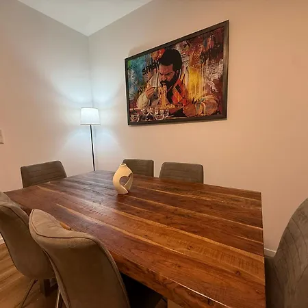 Apartmán Neu - For 6 In Hagen- Direct Parking! A45 - A1 - A46 Richtung Dortmund Netflix - Wifi, Fully-automatic-coffemashine, Kitchen, Netflix, Hagen (Arnsberg)