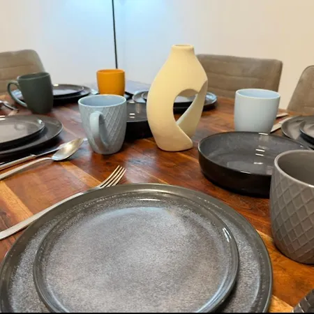 Apartmán Neu - For 6 In Hagen- Direct Parking! A45 - A1 - A46 Richtung Dortmund Netflix - Wifi, Fully-automatic-coffemashine, Kitchen, Netflix,