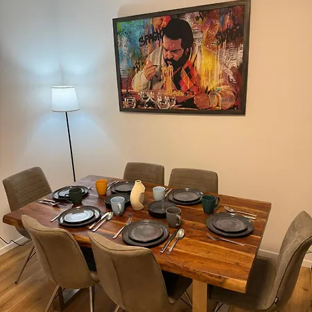 Neu - For 6 In Hagen- Direct Parking! A45 - A1 - A46 Richtung Dortmund Netflix - Wifi, Fully-automatic-coffemashine, Kitchen, Netflix,