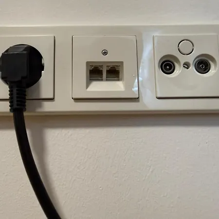 Apartmán Neu - For 6 In Hagen- Direct Parking! A45 - A1 - A46 Richtung Dortmund Netflix - Wifi, Fully-automatic-coffemashine, Kitchen, Netflix,